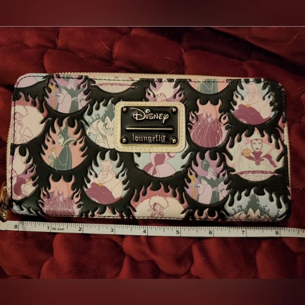 NWOT Disney/Loungefly wallet